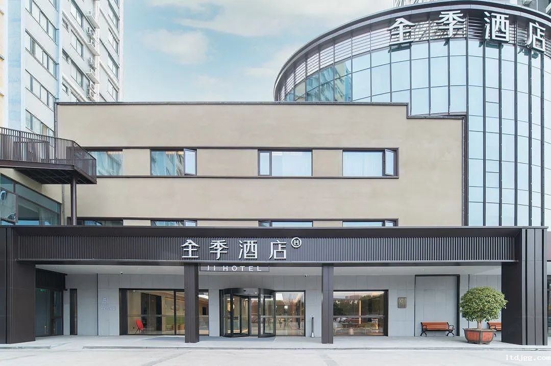 南阳全季酒店.jpg 图片