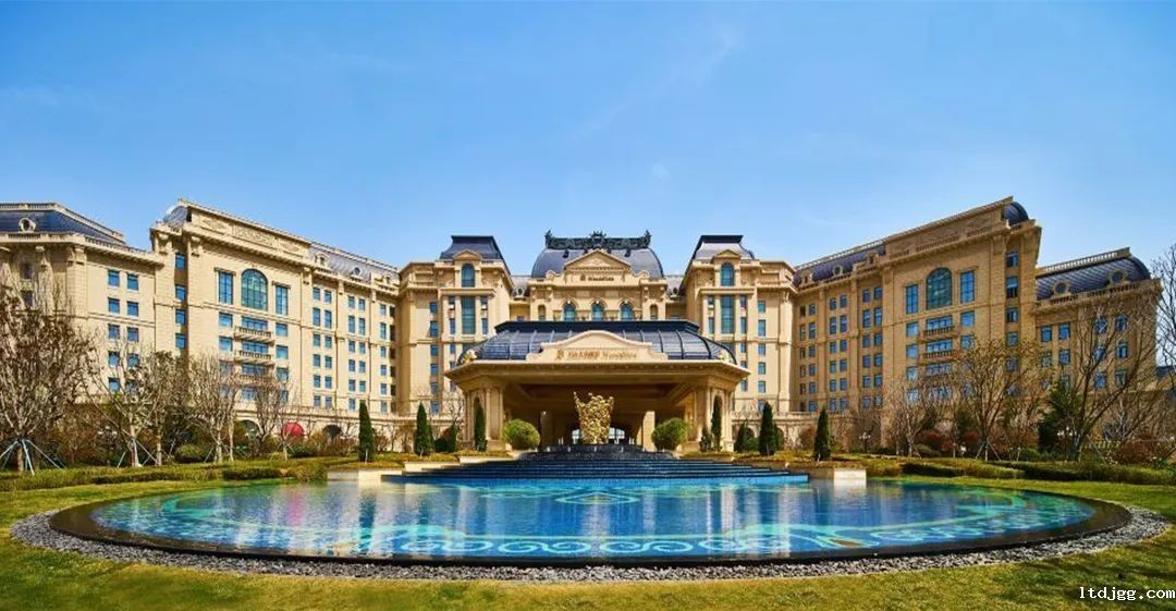 青岛融创万达文化酒店.jpg 图片