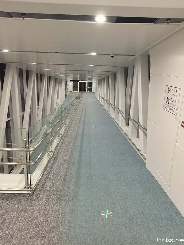 如何选择适合场所的消防智能疏散系统及其核心技术解析