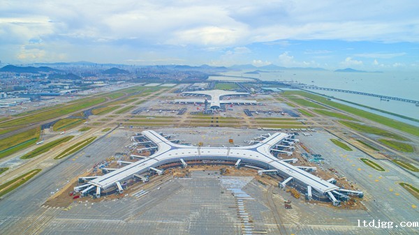 集中控制智能疏散系统的多场景适应性研究