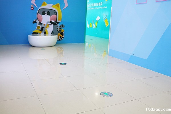 智能疏散系统集中控制下的安全出口如何分配？