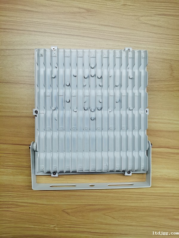 智能疏散照明系统的紧急照明等级如何划分？