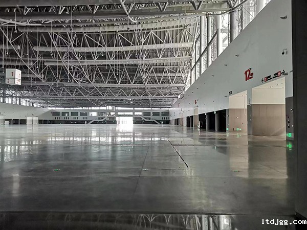 智能疏散系统助力高层建筑安全逃生