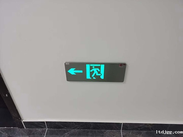 智能疏散系统：在大型活动中的疏散保障策略